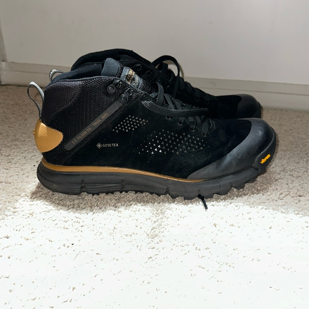 DEADSTOCKED Filson x Danner Gortex Trail 2650 boots